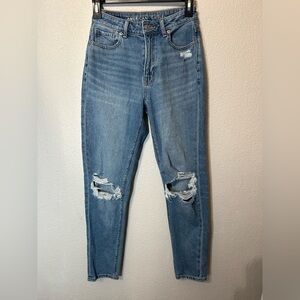 American Eagle Mom Jeans Distressed Size 0